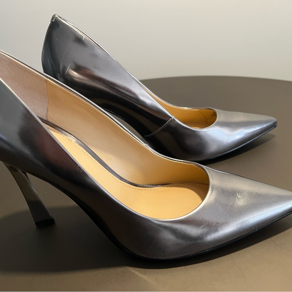 Marc Fisher LTD Sassie Pointed toe pump- Silver/Pewter